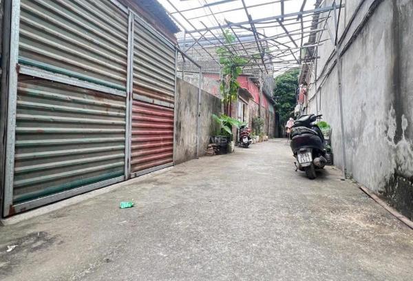 Cực ngon 48 m2 🏤 -3,9 ty -sổ đỏ - tặng giấy -phép xây dựng - thượng thanh đất full