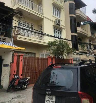 Cho thuê Nhà trong hẻm 90m²