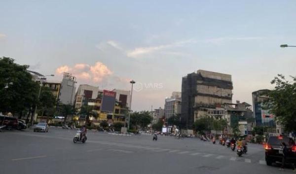 Cần bán Nhà mặt phố 73m²