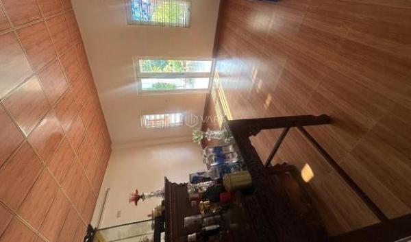 Chủ cần bán Nhà mặt phố 102m²