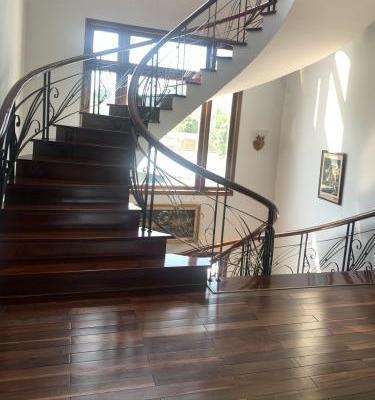 Bán Biệt thự nghỉ dưỡng 375m²