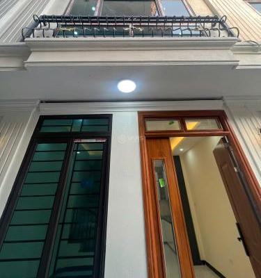 Ảnh thật! em Bán căn nhà thị trấn Chúc Sơn gần 🏡 LK Lộc Ninh nhà 32m 4tầng giá 3.05tỷ