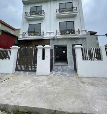 Bán gấp nhà Phượng Đồng, nhà mới, ô tô đỗ 🏬 cửa, 48m2x3T, MT 4m - nhỉnh 3 tỷ