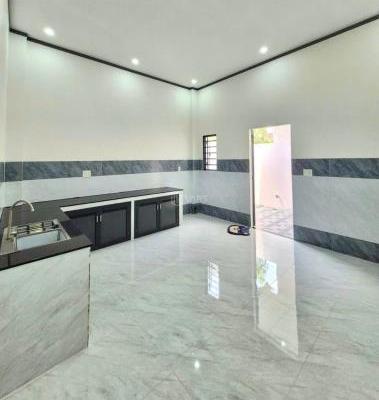 Cho thuê Nhà mặt phố 100m²