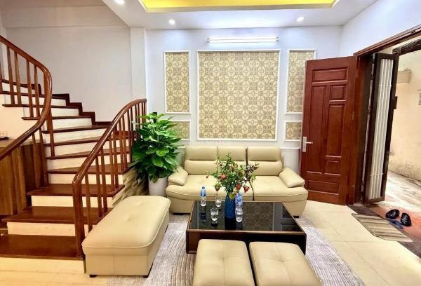 Bán 🏘️ nhà đống đa pháo đài láng, lô góc 2 thoáng, nhà 5 tầng - 3pn ở luôn, 8,6tỉ