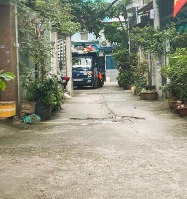 Chủ cần bán Nhà mặt phố 12m²