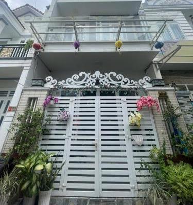 Cần bán Nhà trong hẻm 64m²