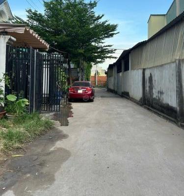 Chủ cần bán Nhà trong hẻm 90m²