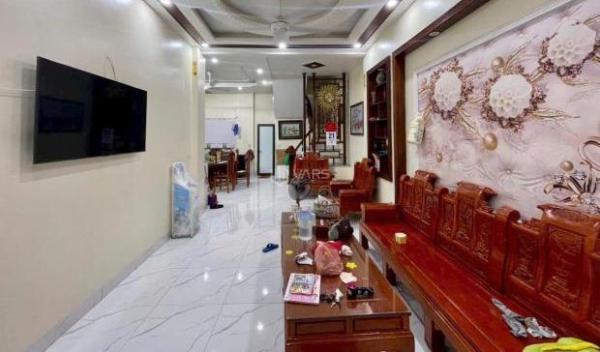 BÁN NHÀ ĐẸP 2.55 TỶ 3 TẦNG 52M2 ( 🏘️ ĐÔNG NAM ) NGÕ ĐƯỜNG KÊNH