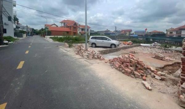 Bán Nhà trong hẻm 65m²