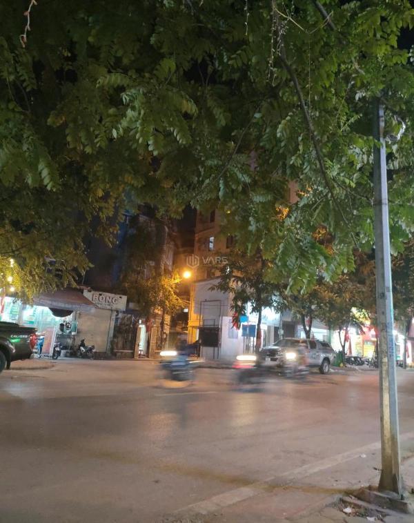 Cần bán Nhà mặt phố 51m²