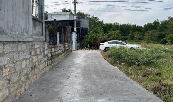 Bán nhà cấp 4 Vĩnh Ngọc- Phường Tây Nha Trang - sổ 👍 hồng gần cầu Phú Kiểng sắp xây mới