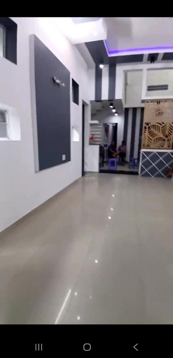 Nhà 2 👍 tầng 3 phòng ngủ kiệt 2m sau lưng nhà mặt tiền