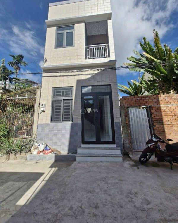 Cho thuê nhà 160 m2 🏤 khu 148 đường 3/2 tiện văn phòng 8 triệu