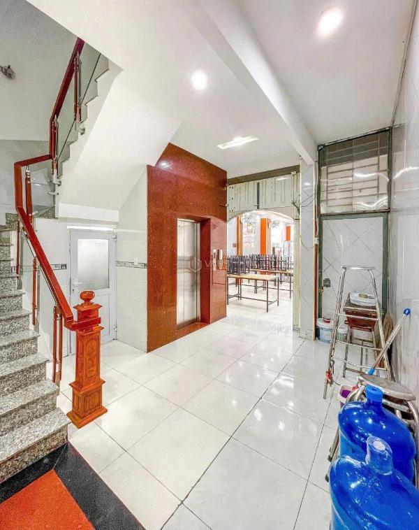 Cần bán Nhà mặt phố 110m²