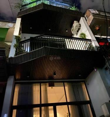 Chủ cần bán Nhà mặt phố 70m²