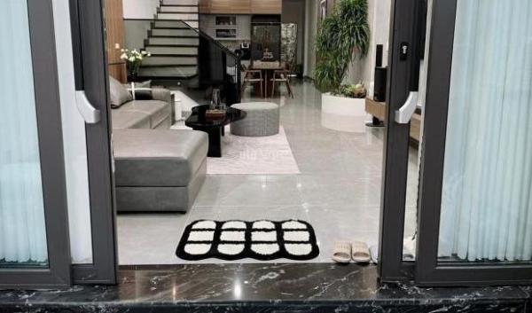 Cần bán Nhà trong hẻm 200m²