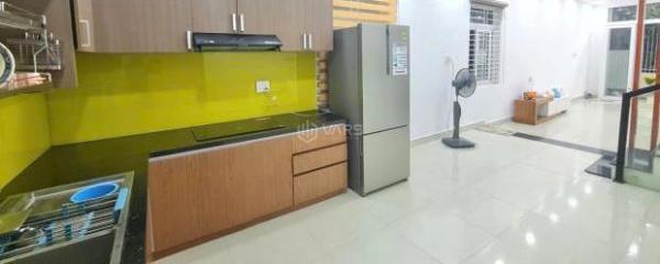 Cần bán Nhà trong hẻm 49m²