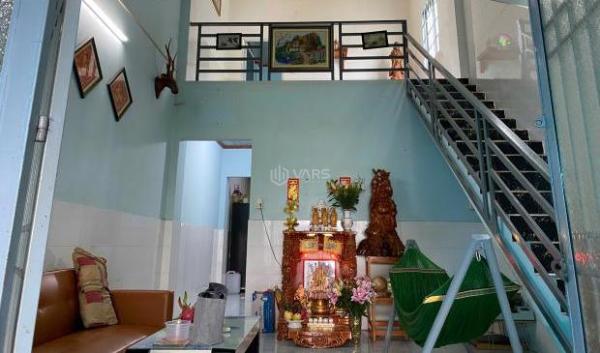 Chủ cần bán Nhà mặt phố 200m²