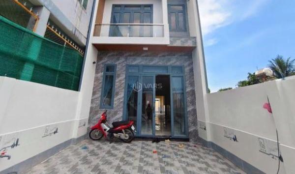 BÁN 🏢 NHÀ 5x25m, 1 TRỆT, 1 LẦU GẦN CHỢ XÃ MỸ HẠNH NAM, ĐỨC HÒA, LONG AN GIÁ 2.6 TỶ