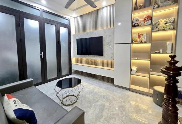 Bán Nhà trong hẻm 25m²