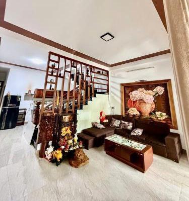 Chủ cần bán Nhà trong hẻm 112m²