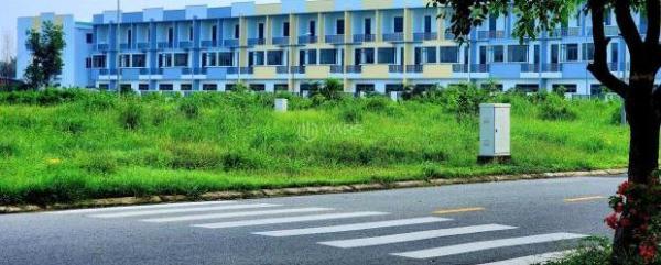 Chủ cần bán Nhà mặt phố 150m²