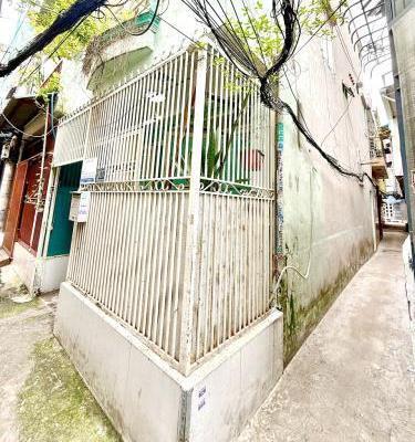 Bán 🏬 nhà 1 lầu gần cầu Nguyễn Văn Cừ Phường 2 Quận 8