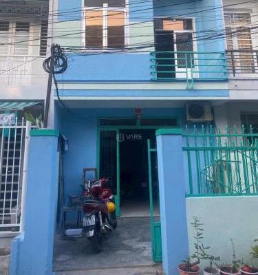 Bán Nhà trong hẻm 100m²