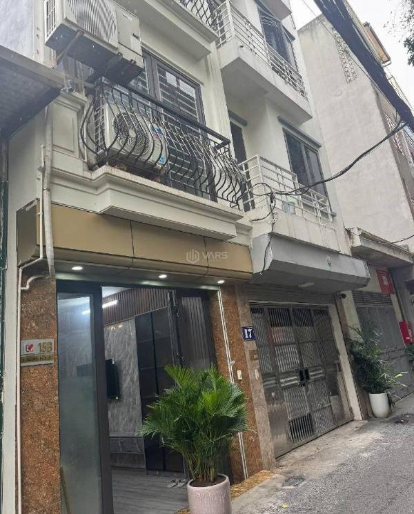 Bán nhà đẹp phố 🆘 dương văn bé ô tô đỗ cửa không quy hoạch view thoáng