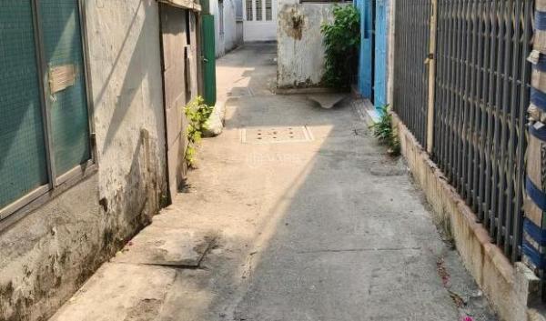 Chủ cần bán Nhà trong hẻm 72m²