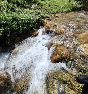 Đất nghỉ dưỡng suối 🏢 đầu nguồn trong đất,; view ruộng bậc thang Đà Bắc