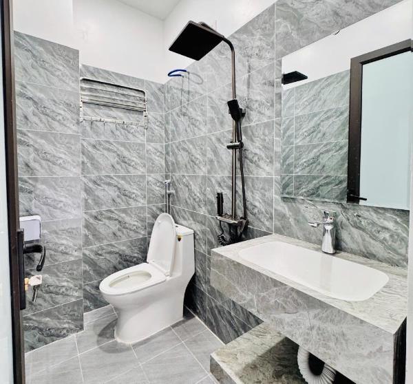 Độc lập trần nguyên hãn 🏠 - lê chân