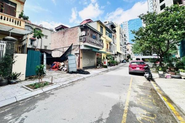 Đât ngõ 603 lạc long quân xuân la tây hồ kinh doanh 50 tỷ. mặt ngõ vip 🌊 thông phố