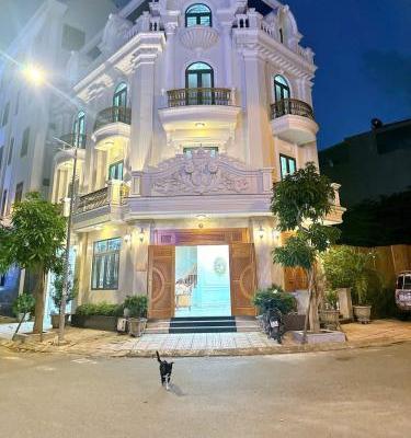 BÁN BIỆT THỰ 2 MẶT TIỀN ĐẸP – P. ĐÔNG 🌊 HÒA, TP.HCM, GIÁP QL1K – VỊ TRÍ ĐẮC ĐỊA