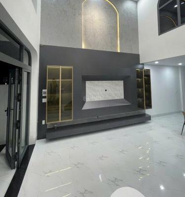 Bán Nhà trong hẻm 150m²