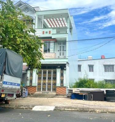 Chủ cần bán Nhà trong hẻm 100m²