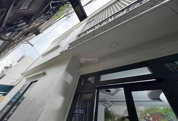 Bán Nhà trong hẻm 56m²