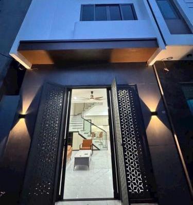 Cần bán Nhà trong hẻm 53m²