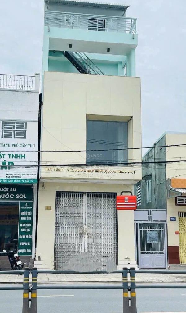 Cho thuê nhà mặt 🏘️ tiền trần hoàng na đối diện vựa cua đăng quân cần thơ