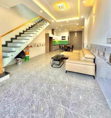 Chủ cần bán Nhà trong hẻm 180m²