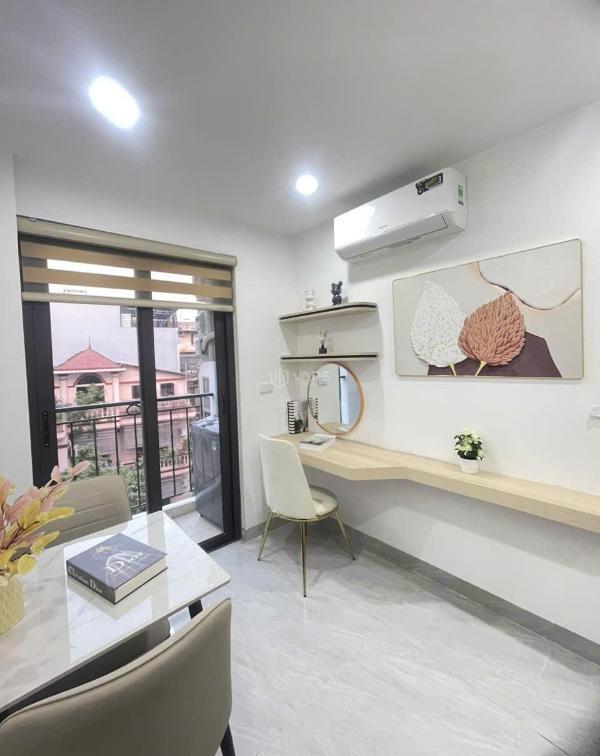 Nhà 7 tầng thang máy 56 m2 16 phòng thu 70 👍 tr th 14 tỷ hằng mini