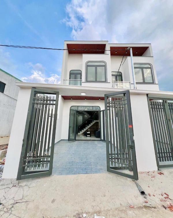 Bán Nhà trong hẻm 84m²