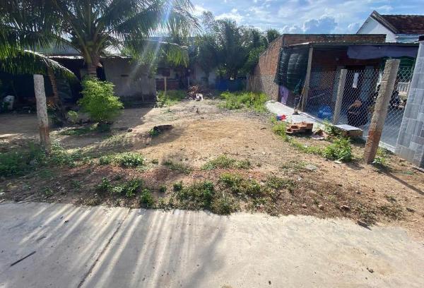 Cần bán Đất nền riêng lẻ 135m²