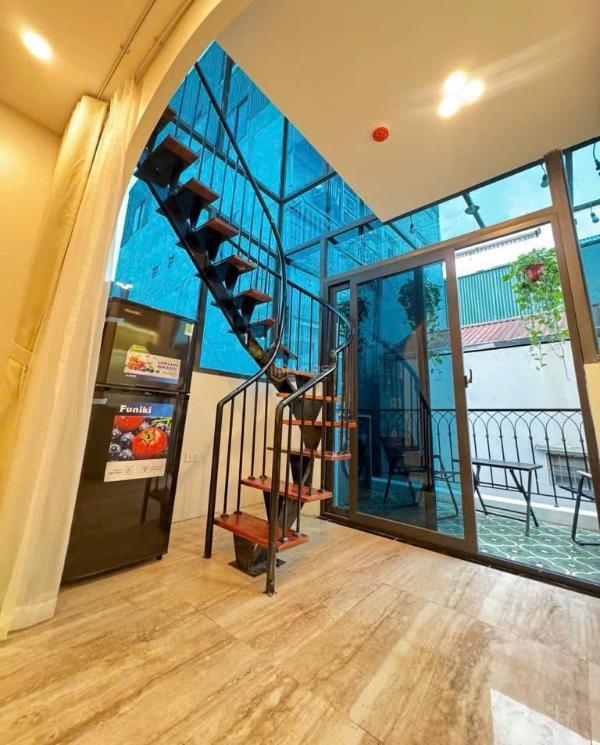 Toà chdv 🏣 nguyễn khánh toàn - 8 t - thang máy - dòng tiền 1.5 tỷ/năm - chào 16.9