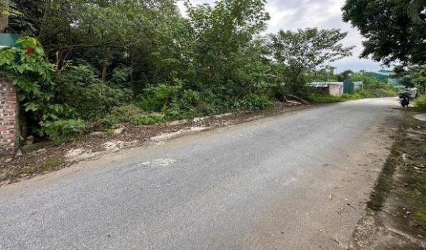 Bán Đất nền riêng lẻ 180m²