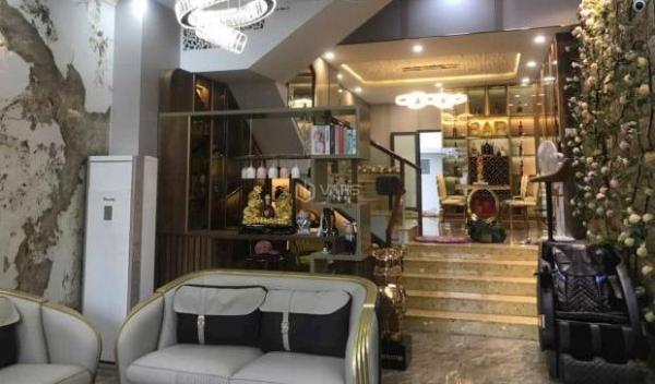 Bán Nhà kiểu biệt thự 3 tầng mặt tiền đường LÊ ẤM sát Nguyễn Phước 🏦 Lan- HOÀ XUÂN