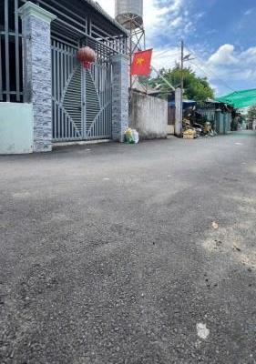 Siêu rẻ, Bán nhà 1T1L SR,TC, góc 2 MT gần Công An Trảng ☘ Dài chỉ 2 tỷ750