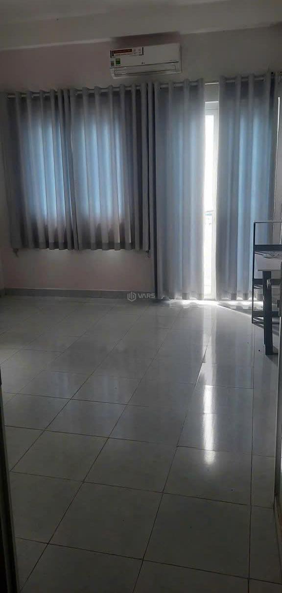 Cho thuê Nhà trong hẻm 160m²
