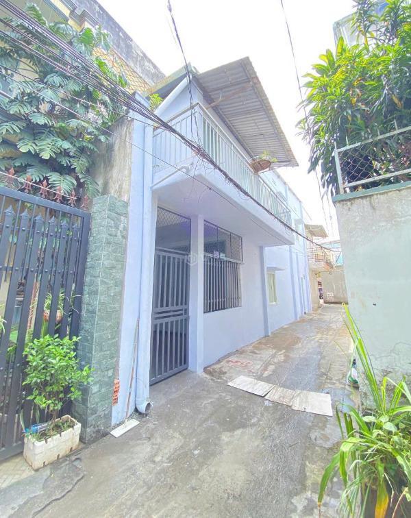 Bán nhà gác đúc kiên cố có hoàn công ngay tt biên 🏬 hoà p quang vinh đường ôtô nhỏ